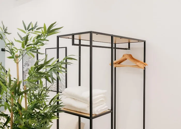 Elegant Loft In * Valenza